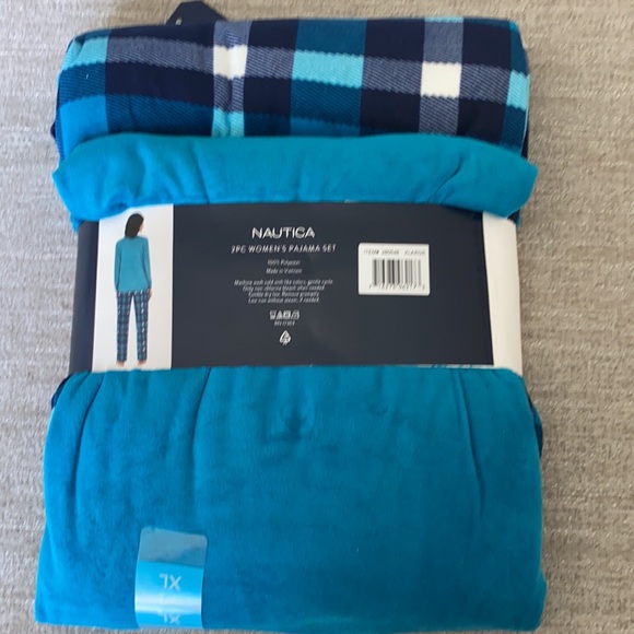 Nautica Super Soft Velour Fleece top/pants pajama Set. Size XL. NWT. - Picture 5 of 7